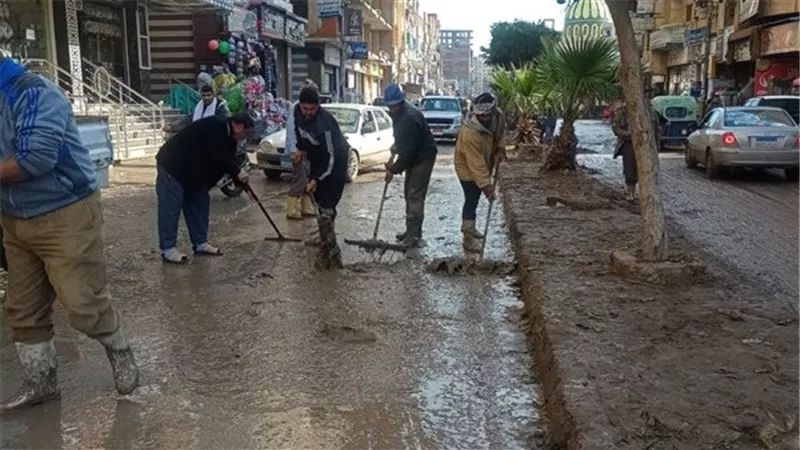 رفع آثار مياه الأمطار بقرى ومدن كفر الشيخ