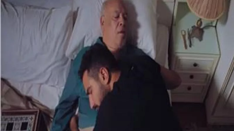 أول تعليق من صلاح عبد الله بعد مشهد وفاته فى 