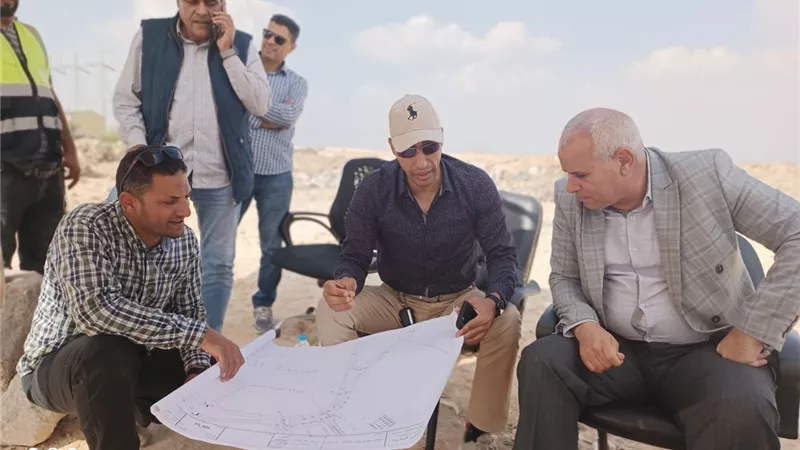 تعرف على تفاصيل إنشاء محور جديد بمدينة العبور .. صور