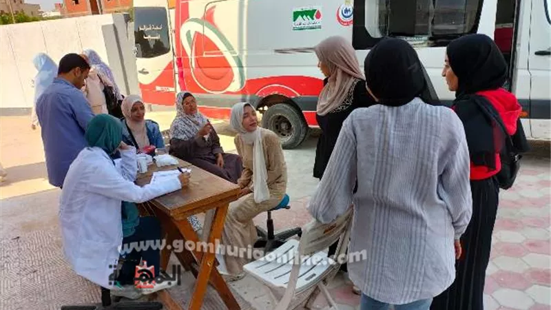تنظيم حملة للتبرع بالدم بكليات جامعة السادات
