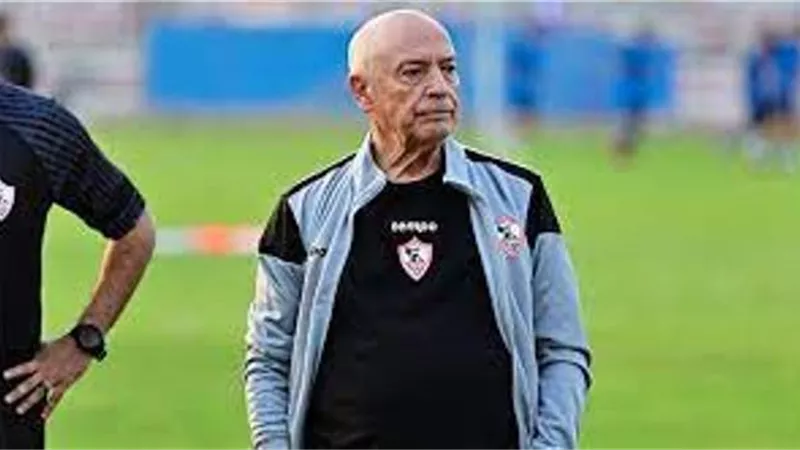 حقيقة عودة مدافع المنتخب للزمالك بفرمان من فيريرا .. مصادر تكشف
