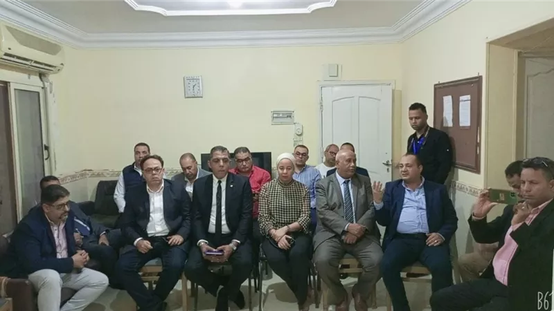 اجتماع الحوار الوطني مع أعضاء نقابة المرشدين السياحيين و غرفة وكالات