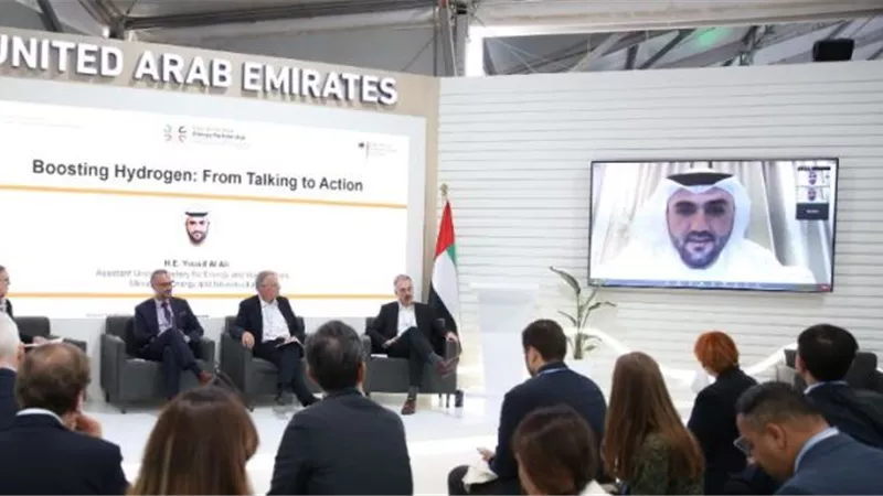 الإمارات تبحث سبل تسريع التحول العالمي للطاقة النظيفة