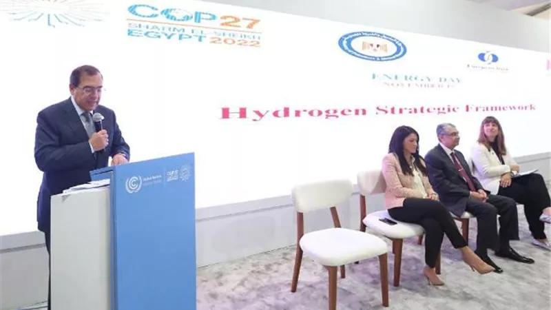 الملا:الهيدروجين منخفض الكربون يعد وسيلة مستدامةلتنويع خيارات الطاقة