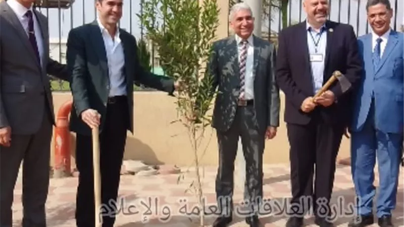 زراعة ألف شجرة و مشروع للطاقة الشمسية بالمنطقة الحرة في الإسماعيلية
