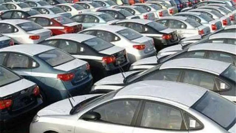 الهجرة تعلن تفاصيل إطلاق التطبيق الإلكتروني لتسجيل سيارات المصريين بالخارج