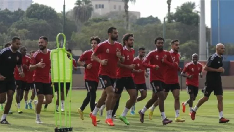 كولر يقرر الاعتماد على مدافع الأهلي الشاب