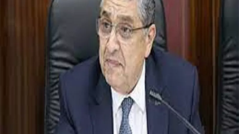 تشغيل باكورة وحدات محطة شرم الشيخ بالغاز الطبيعى والهيدروجين الاخضر