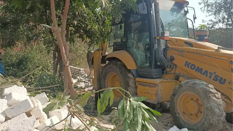 محافظة الجيزة : إزالة ٣٦ حاله تعدي علي الاراضي الزراعية