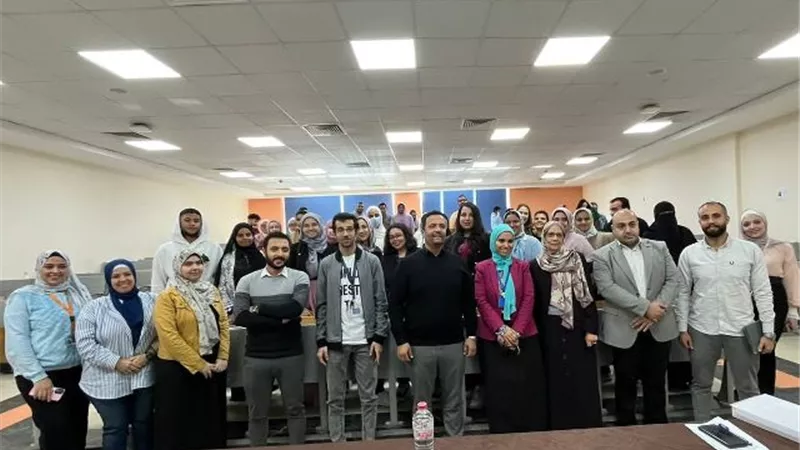هندسة جامعة بدر تعقد ندوة لنموذج التصميم الجديد بالسوق العالمى.. صور
