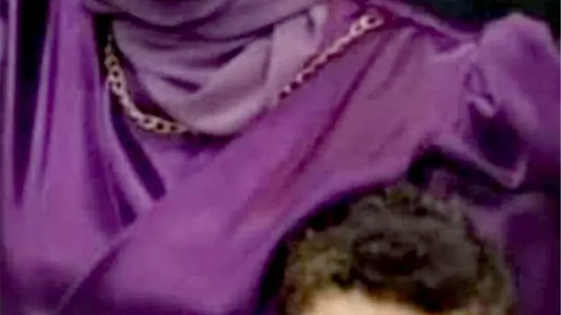 مباحث كفرالشيخ تكشف غموض مصرع ربه المنزل ونجلها الطفل خنقاً
