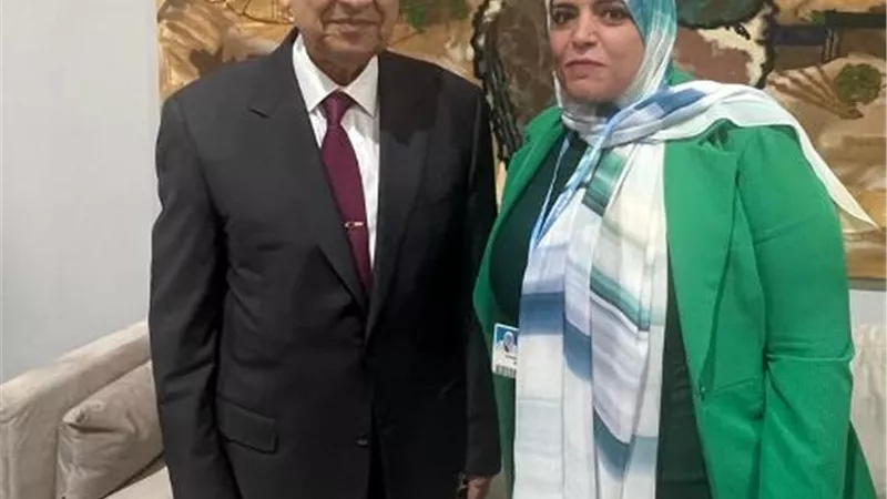 شاكر:مصر من اليوم الى 2030 مركز للطاقة المتجددة وجذب الاستثمارات