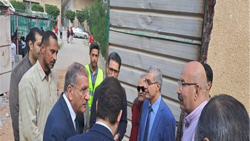 رئيس جامعةالزقازيق يتفقد أعمال تجديد مبنى مستشفى السلام