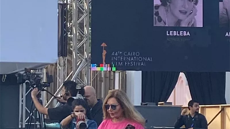 ليلي علوي: بدأت التمثيل بعمر ٧ سنوات وتحديت الكثير حتى أستمر بالفن