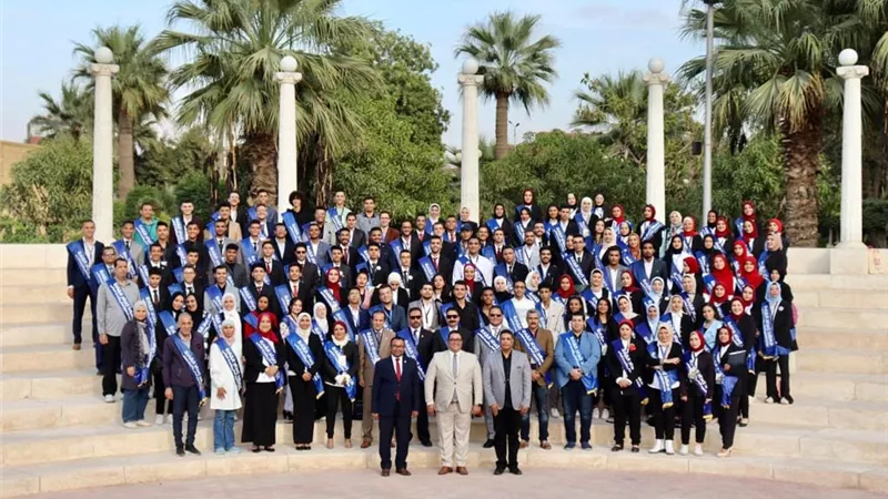 التعليم العالي تستعرض تقريراً حول فوج إعداد القادة العام