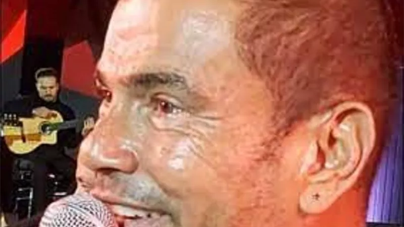 بعد ظهوره بـ حلق .. طارق الشناوى يوجه رسالة لـ عمرو دياب