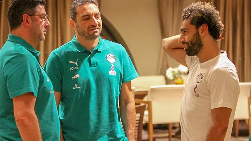محمد صلاح يُشعل السوشيال ميديا بصورة جديدة مع كوكا
