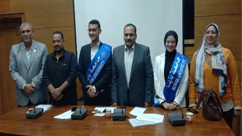 تكريم الفائزين فى مسابقة الطالب المثالى بجامعة بنها