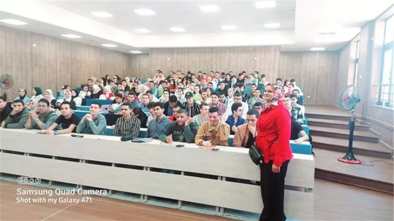 انتظام الدراسة بكلية طب الأسنان بجامعة الإسماعيلية الأهلية