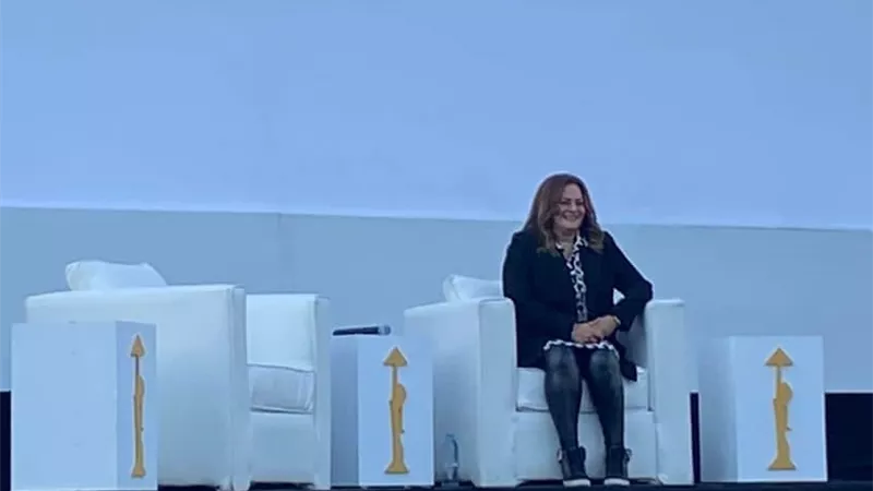 كاملة أبو ذكري تكشف المشاهد التى حذفتها الرقابة فى أعمالها