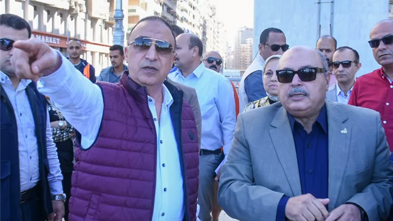 محافظ الإسكندرية يفتتح التشغيل التجريبي لمشروع نفق وكباري 45