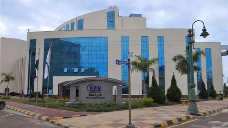 جامعة كفرالشيخ تنظم حملة للتوعية بمرض السكر وأعراضه بالحرم الجامعي