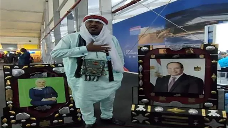 هدية لرئيس الجمهورية من النيجير داخل القمة