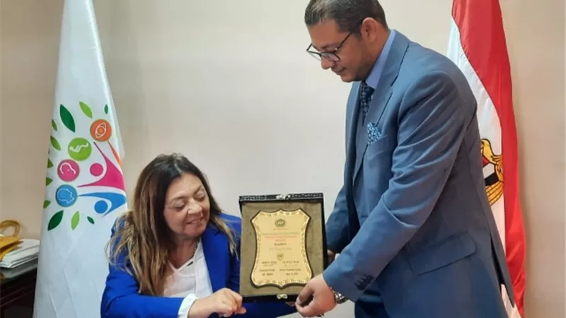 تكريم إيمان كريم لدورها الفاعل مع ذوى الإعاقة ودعم دمجهم