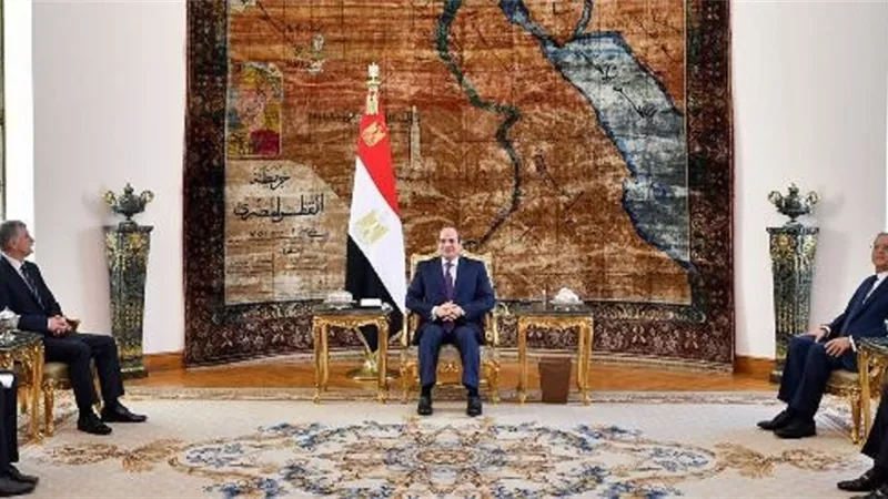 الرئيس السيسي يرحب بزيارة رئيس الجمعية الوطنية المجرية إلى مصر
