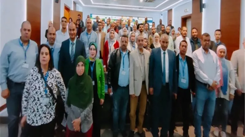 القوى العاملة: 