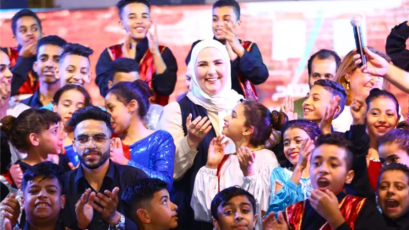 القباج تستعرض تقريرًا عن الجهود والخدمات المقدمة للأطفال في مصر