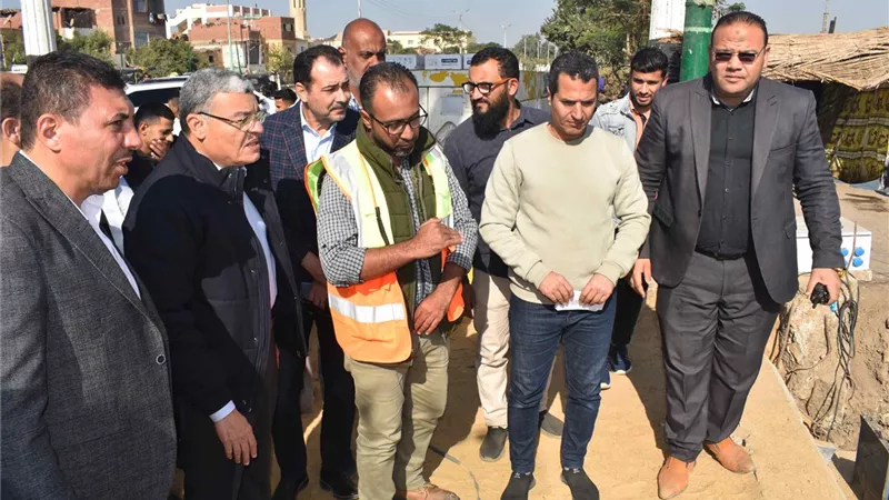 محافظ المنيا يتابع الأعمال المنتهية بكوبري الكفور بمركز مطاي تمهيدى