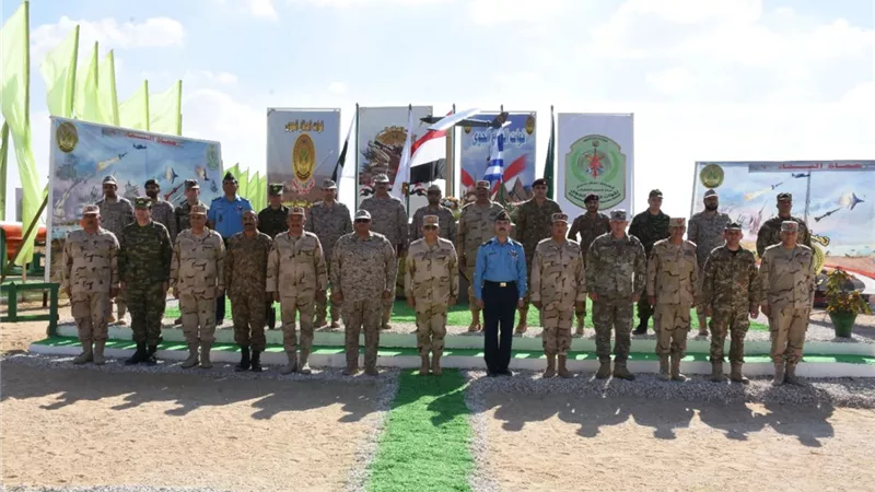 قوات الدفاع الجوى تنفذ التدريب المشترك 