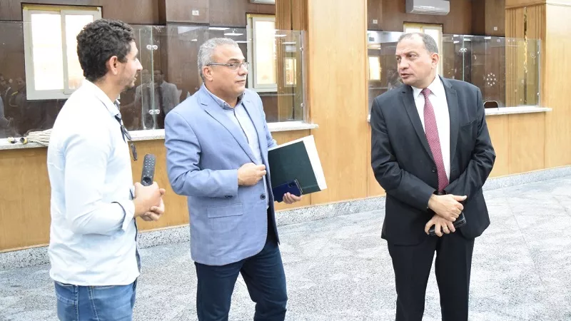 رئيس جامعة بني سويف يتفقد المبنى المركزي لإدارة «شُعب اللغات»