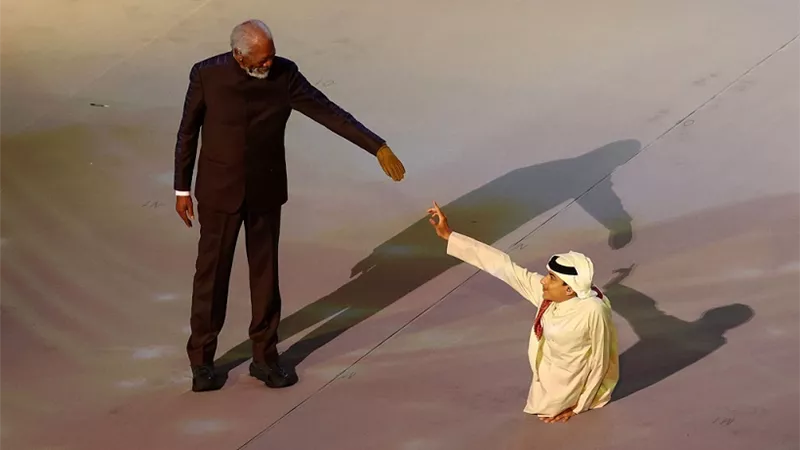 مورجان وغانم المفتاح يخطفان الأنظار فى حفل افتتاح كأس العالم.. شاهد
