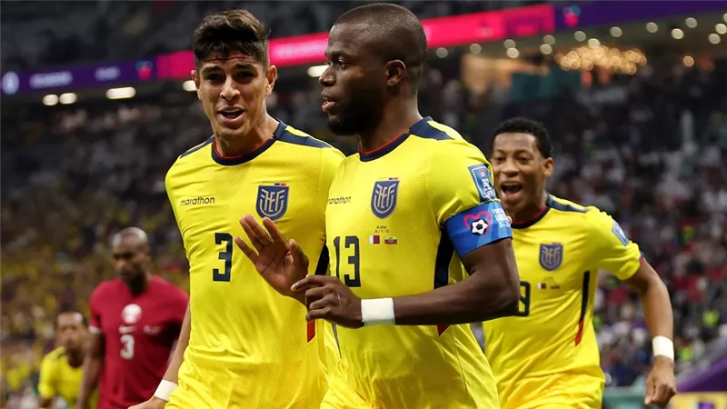 الأكوادور تفتتح أول أهداف كاس العالم فى مرمى قطر.. فيديو