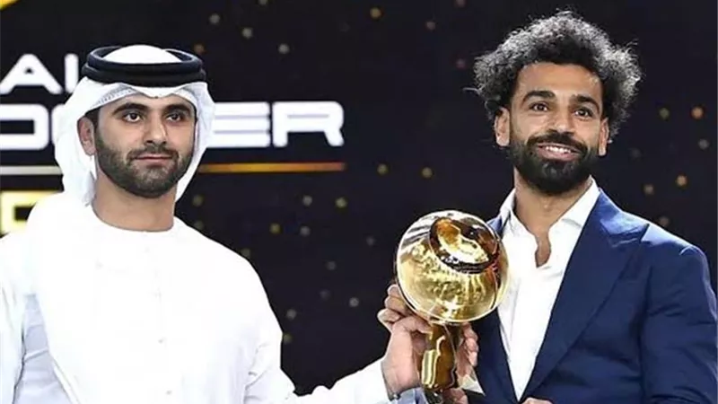 صلاح .. صانع التاريخ والنجاح