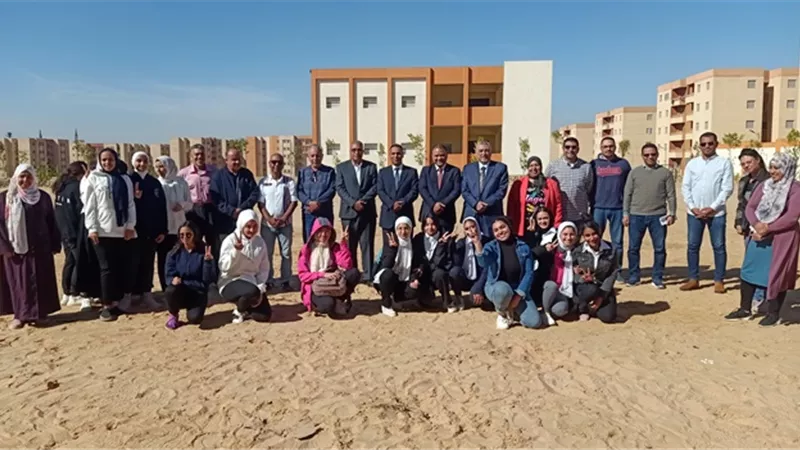 قيادات مدينة بدر يفتتحون أول مدرسة صناعى للبنات فى الشرق.. بالفيديو