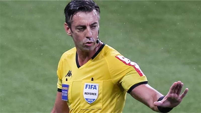 البرازيلي رفائيل كلاوس حكماً لمواجهة إيران وإنجلترا بكأس العالم