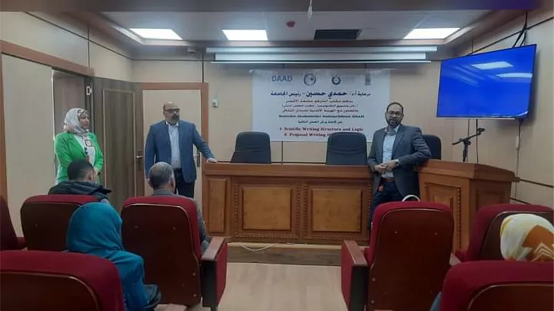 تايكو جامعة الأقصر يختتم فعاليات ورشتين حول البحث العلمي