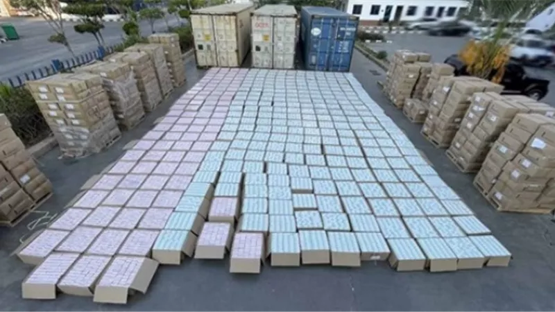 ضبط 18مليون قرص مخدربـ1.5 مليارجنيه داخل 3 حاويات بميناء الإسكندرية