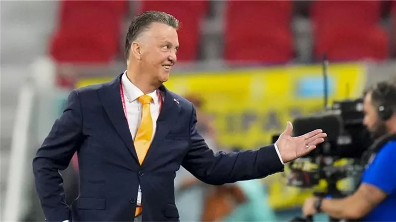 كأس العالم..أول تعليق من مدرب هولندا بعد الفوز على اسود التيرانجا