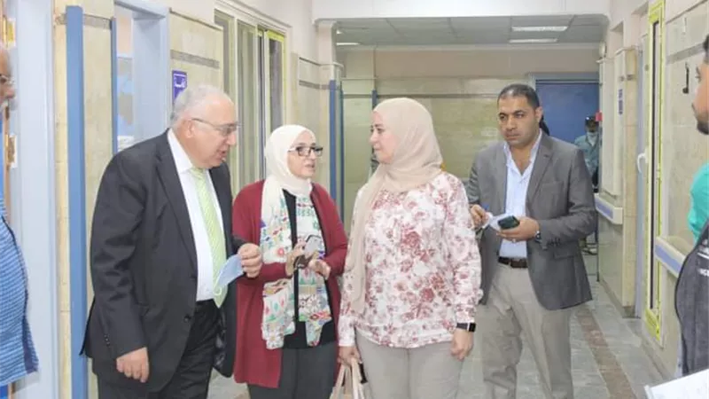 مستشفيات جامعة بني سويف تستقبل لجنة مكافحة العدوى بالأعلى للجامعات