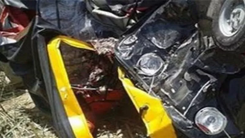 إصابة 3 فى انقلاب توك توك ببني سويف الجديدة