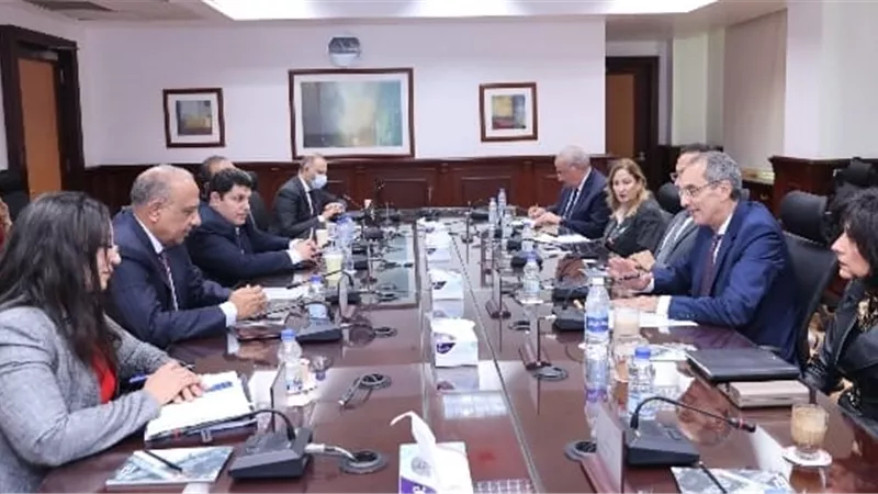 الاتصالات وقطاع الأعمال يبحثان تعزيز التعاون فى التحول الرقمي
