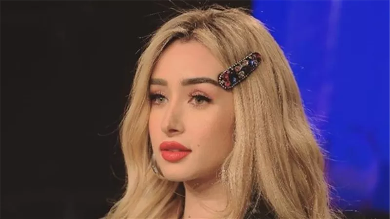 هنا الزاهد: أنا طالع عيني ومعلقة محاليل