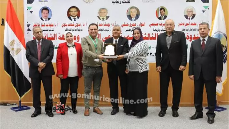 ندوة تثقيفية لتنمية الوعي ومجابهة الشائعات لدي طلاب جامعات الصعيد