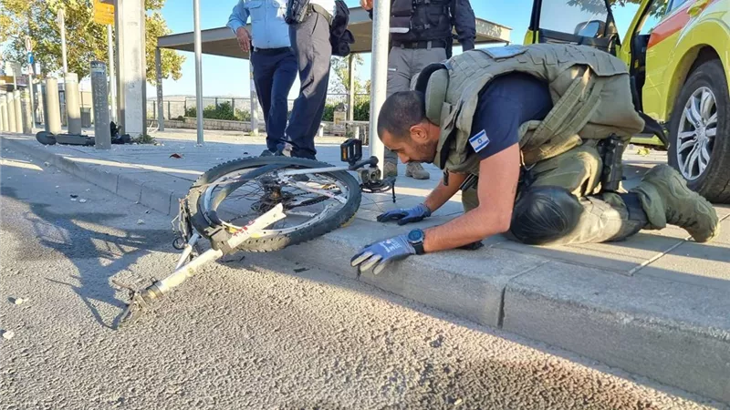 اعتقال 3 فلسطينيين 