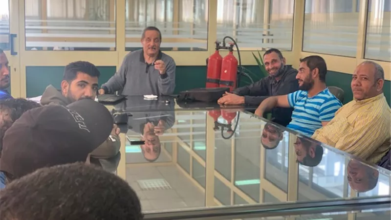 تدريب عمال المصانع بالاسماعيلية علي مكافحة الحرائق والكوارث