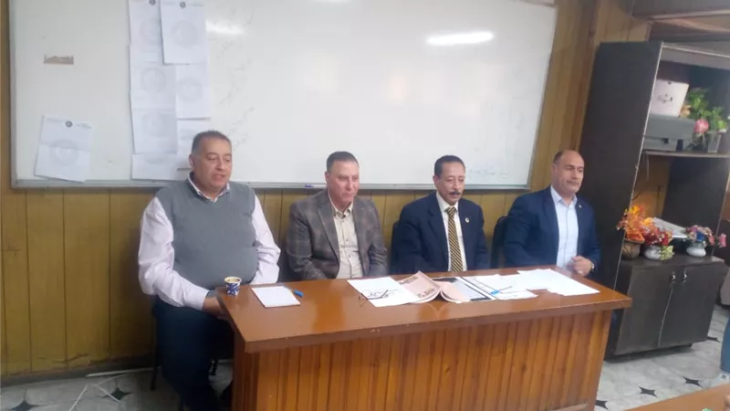 المهيرى يفتتح الدورة التثقيفية للجان النقابية بالخدمات الإدارية